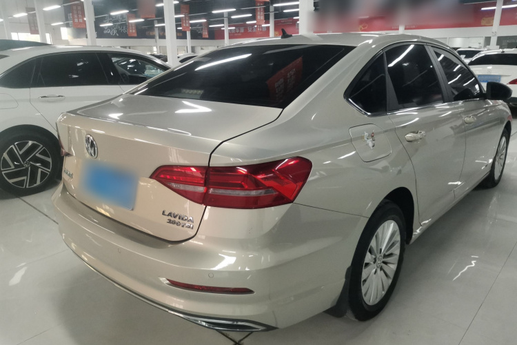 大众 朗逸 2018款 1.5L 自动舒适版 国V车身外观7