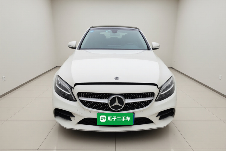 奔驰C级 2019款 改款 C 260 L 运动版车身外观2