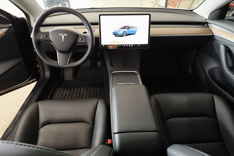 特斯拉 Model 3 2022款 后轮驱动版中控内饰12