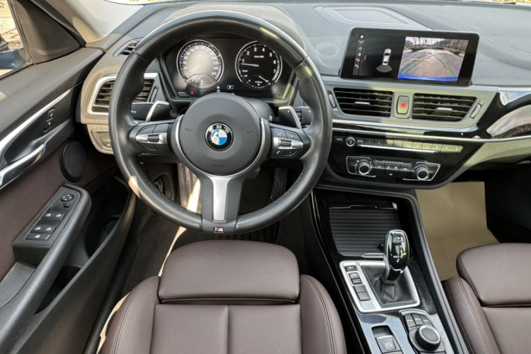 宝马1系 2020款 125i 领先型M运动套装局部细节13