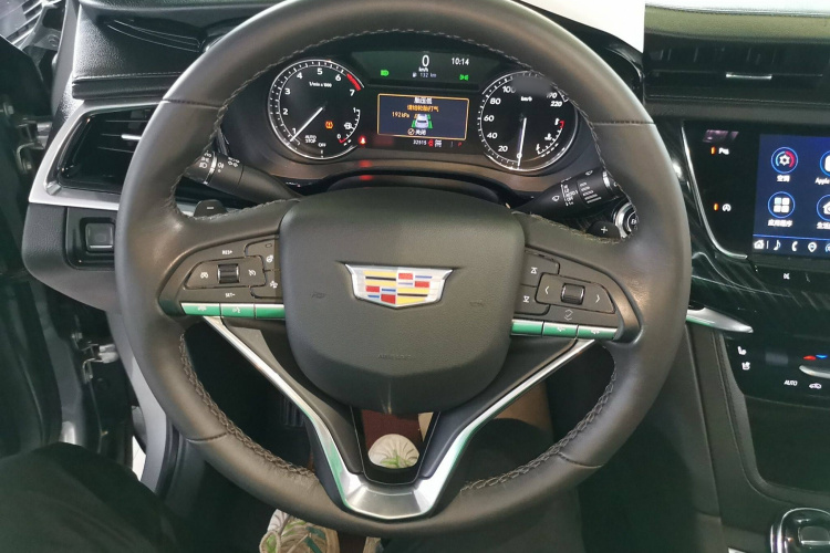凯迪拉克XT6 2022款 2.0T 七座四驱豪华型局部细节13
