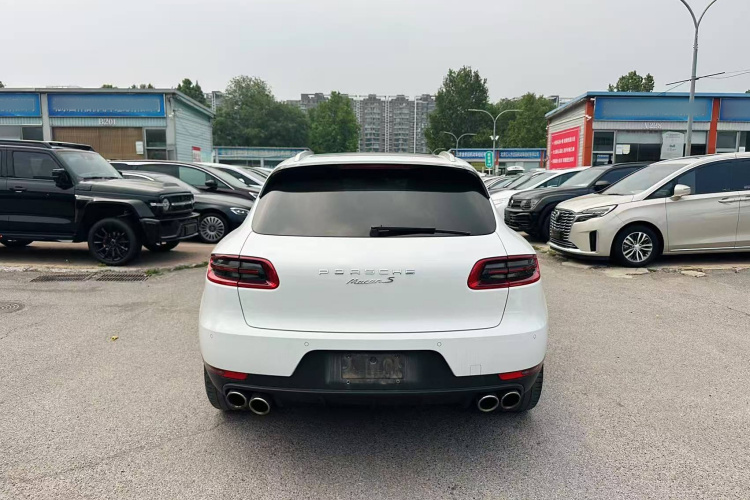 保时捷 2017款  Macan 2.0T车身外观6006