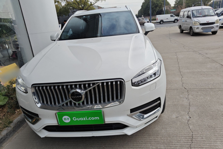 沃尔沃XC90新能源 2021款 E驱混动 T8 智尊豪华版 7座车身外观2