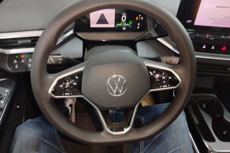 大众 ID.4 CROZZ 2021款 长续航PURE+两驱版中控内饰13