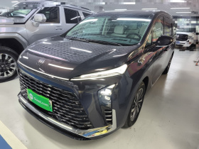 别克GL8新能源 2026款 陆尊 奢享版