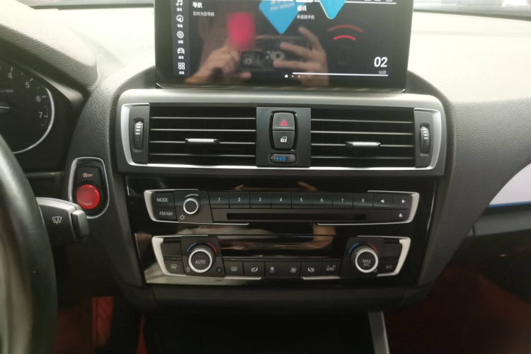 宝马2系(进口) 2015款 220i 敞篷轿跑车 M运动型局部细节16