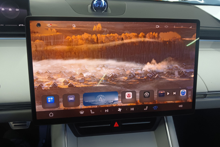 鸿蒙智行 智界S7 2025款 705km Max局部细节16