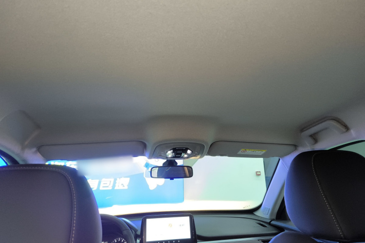 奇瑞 瑞虎5x 2025款 1.5L CVT卓越版中控内饰22