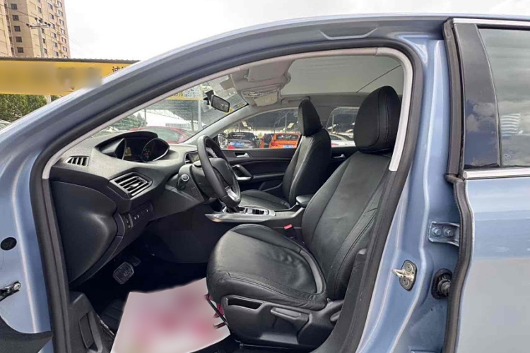 标致308S 2015款 1.6T 自动劲驰版中控内饰7003