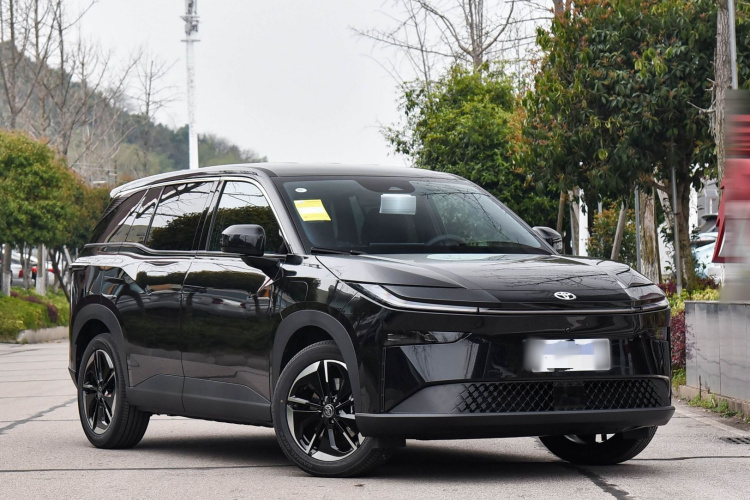 丰田 铂智3X 2025款 430 Air车身外观6010