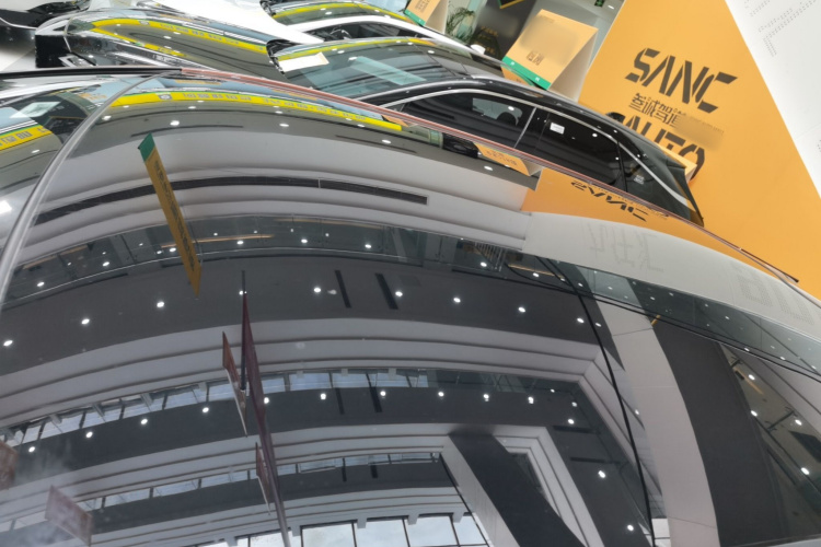 雷克萨斯RZ 2023款 450e 四驱纵享版局部细节57