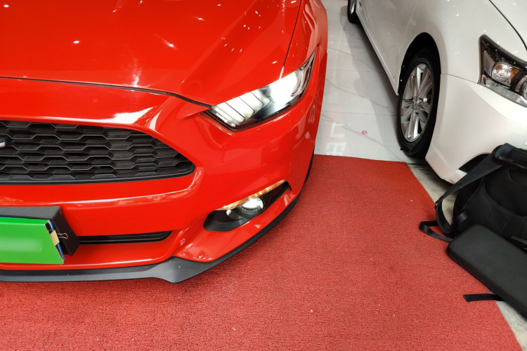 福特 Mustang 2017款 2.3T 性能版局部细节36