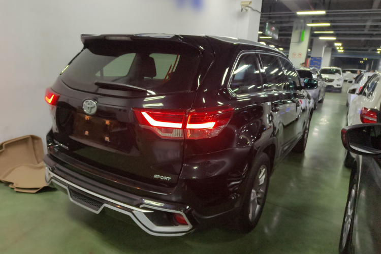 丰田 汉兰达 2018款  2.0T 两驱豪华版 7座 国VI车身外观6005