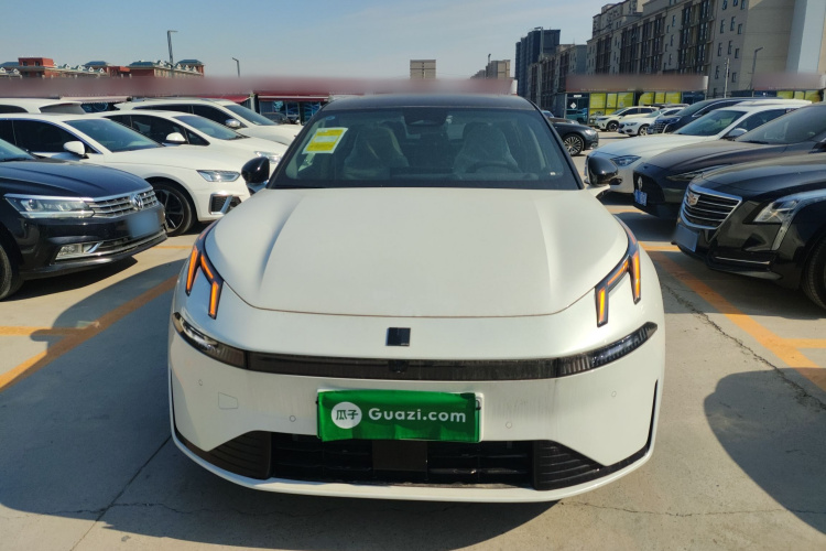 领克07 2024款 EM-P 126长续航 Halo车身外观2