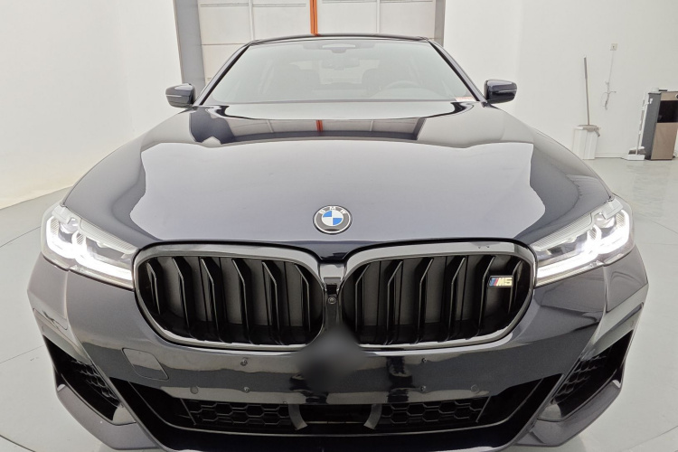 宝马5系新能源 2021款 535Le 先锋版M运动套装车身外观6001