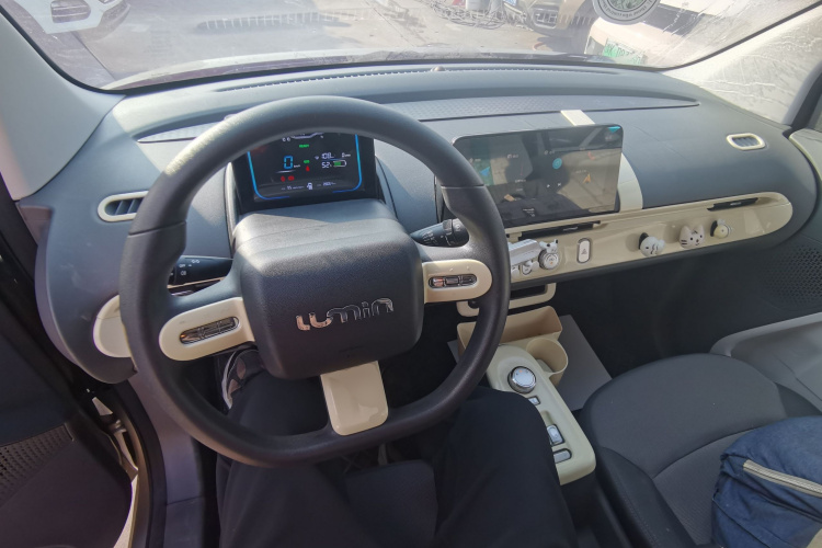 长安启源 长安Lumin 2022款 210km 香甜款中控内饰7002