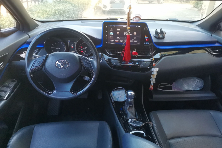 丰田 奕泽IZOA 2018款 2.0L 奕驰版 国VI中控内饰12