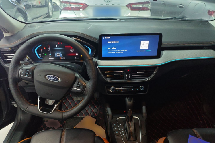 福特 福克斯 2022款 两厢 EcoBoost 180 自动竞速版中控内饰12