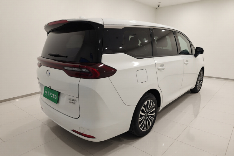 广汽传祺 传祺M6 2019款 270T DCT尊荣版（六座）国VI车身外观7