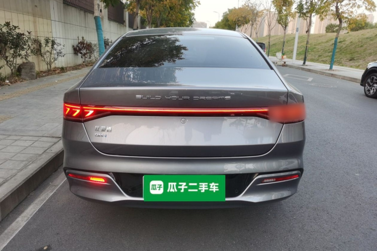 比亚迪 秦PLUS 2021款 DM-i 120KM 旗舰型车身外观6004