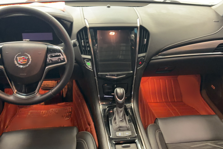 凯迪拉克ATS-L 2014款 25T 舒适型中控内饰7005