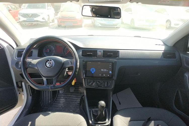 大众 桑塔纳 2019款 1.5L 手动风尚版 国VI中控内饰12