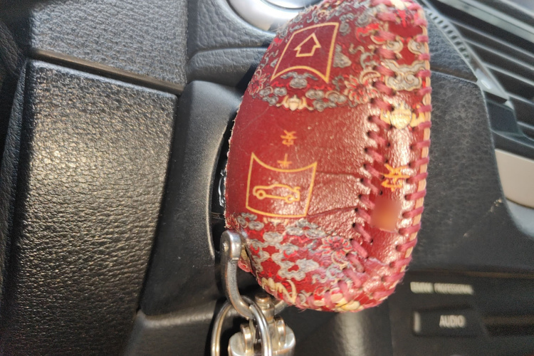 宝马X1 2013款 sDrive18i 时尚型中控内饰7001