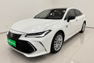 丰田 亚洲龙 2023款 双擎 2.5L 20周年铂金纪念