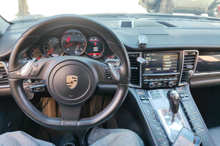 保时捷 2010款 Panamera 4 3.6L中控内饰12
