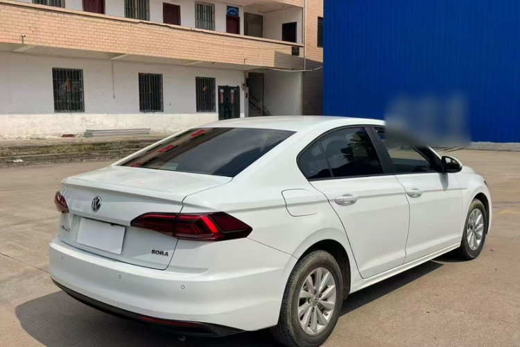 大众 宝来 2019款 1.5L 手动时尚型车身外观6005