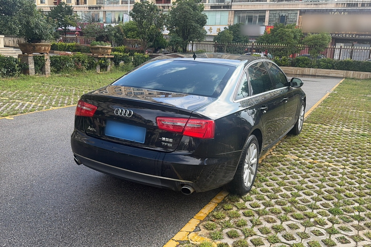 奥迪A6L 2015款 TFSI 百万纪念智领型车身外观6003