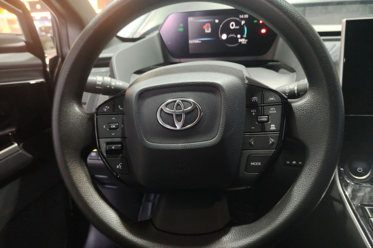 广汽丰田bZ4X 2022款 长续航Elite局部细节13