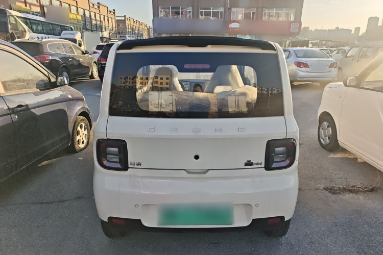 吉利银河 熊猫 2025款 210km 元气熊车身外观6004