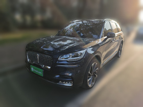 林肯 飞行家 2021款 3.0T V6 四驱行政版