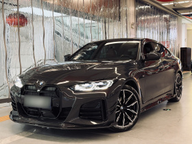宝马4系 2023款 425i Gran Coupe M运动曜夜套装