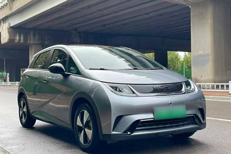 比亚迪 海豚 2023款 420km 时尚版车身外观6002