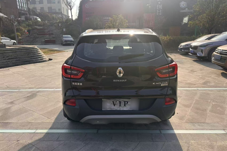 雷诺 科雷嘉 2017款 2.0L 两驱舒适版车身外观6004