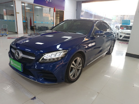 奔驰C级 2019款 C 180 L 时尚型运动版