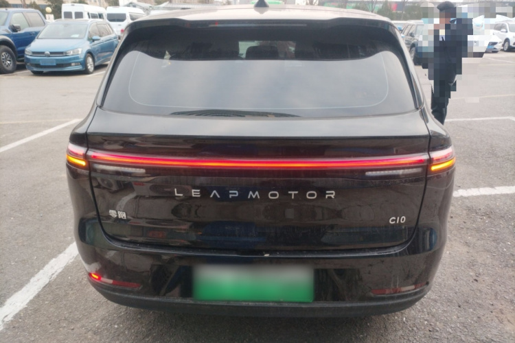 零跑汽车 零跑C10 2024款 210舒享版车身外观6