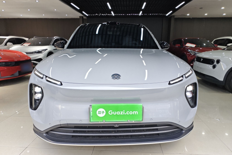 蔚来EC6 2024款 75kWh车身外观2