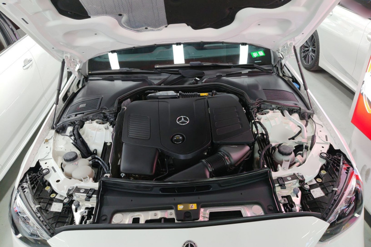 奔驰C级 2022款 改款 C 260 L 运动版局部细节24