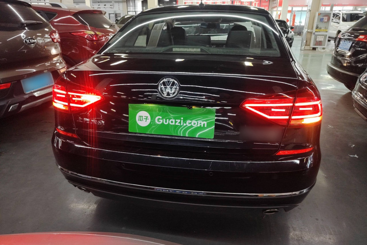 大众 帕萨特 2017款 330TSI DSG尊荣版车身外观6004