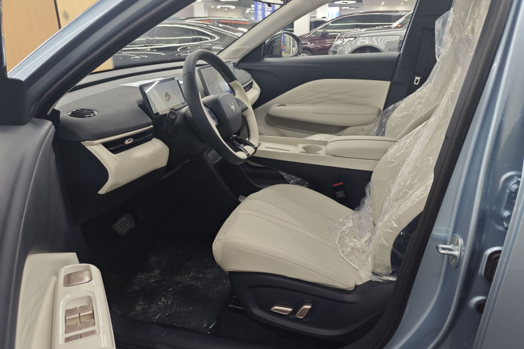 ARCFOX极狐 极狐T1 2025款 425 PRO中控内饰7004