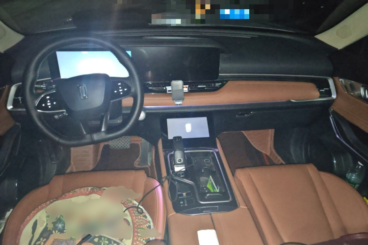 奔腾T99 2022款 20TD 自动运动尊享型中控内饰12