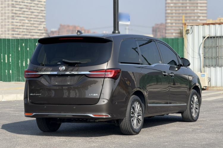 别克GL8 2020款 陆上公务舱 652T 尊贵型车身外观6005