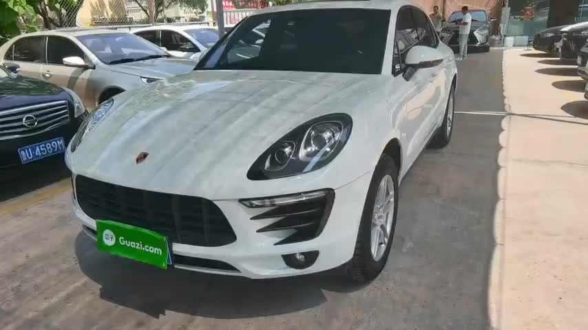 保时捷 2016款 Panamera 4 Edition 3.0T实拍1