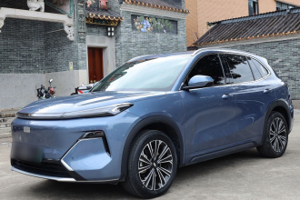 吉利银河 银河星舰7 EM-i 2025款 120km 领航版