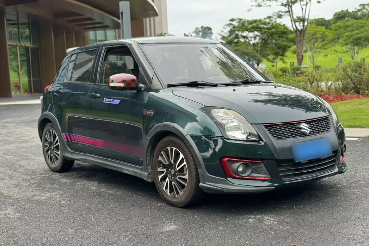 铃木 雨燕 2016款 1.5L 自动时尚型酷玩版车身外观6004