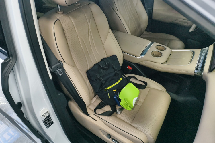 小鹏X9 2024款 702超长续航Max局部细节41