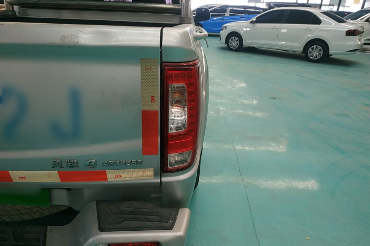 长城 风骏6 2014款 2.0T两驱领航型4D20B车身外观6006